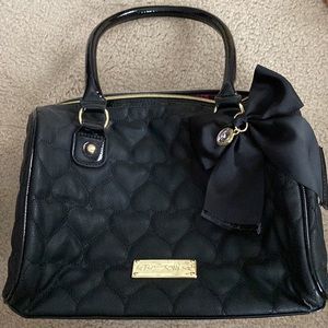 Betsey Johnson Heart Purse - Black and Gold 
NWOT